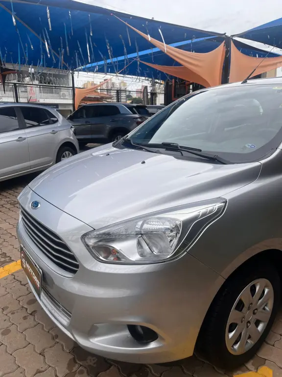 FORD Ka + Sedan - Foto