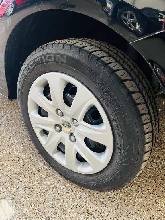 FORD Ka + Sedan - Foto