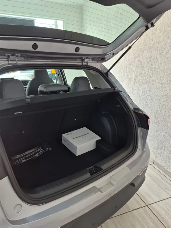 GEELY EX2 - Foto
