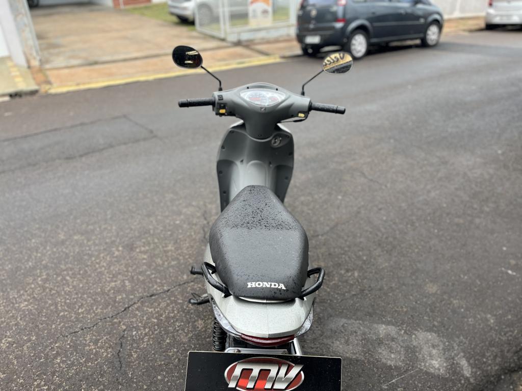 HONDA Biz 125 - Foto