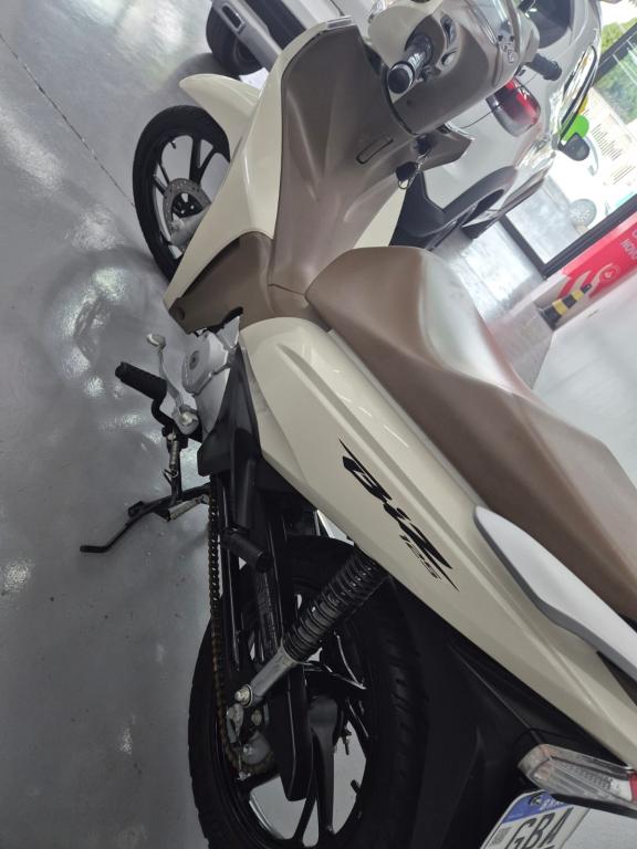 HONDA Biz 125 - Foto