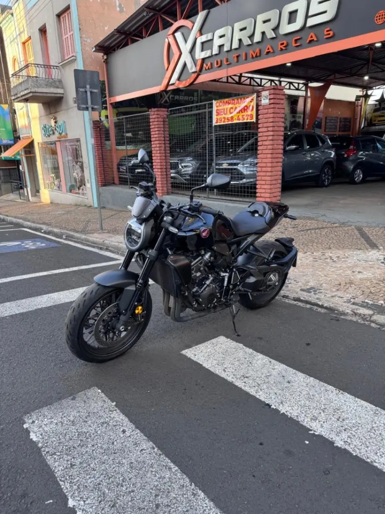 HONDA CB 1000 R - Foto