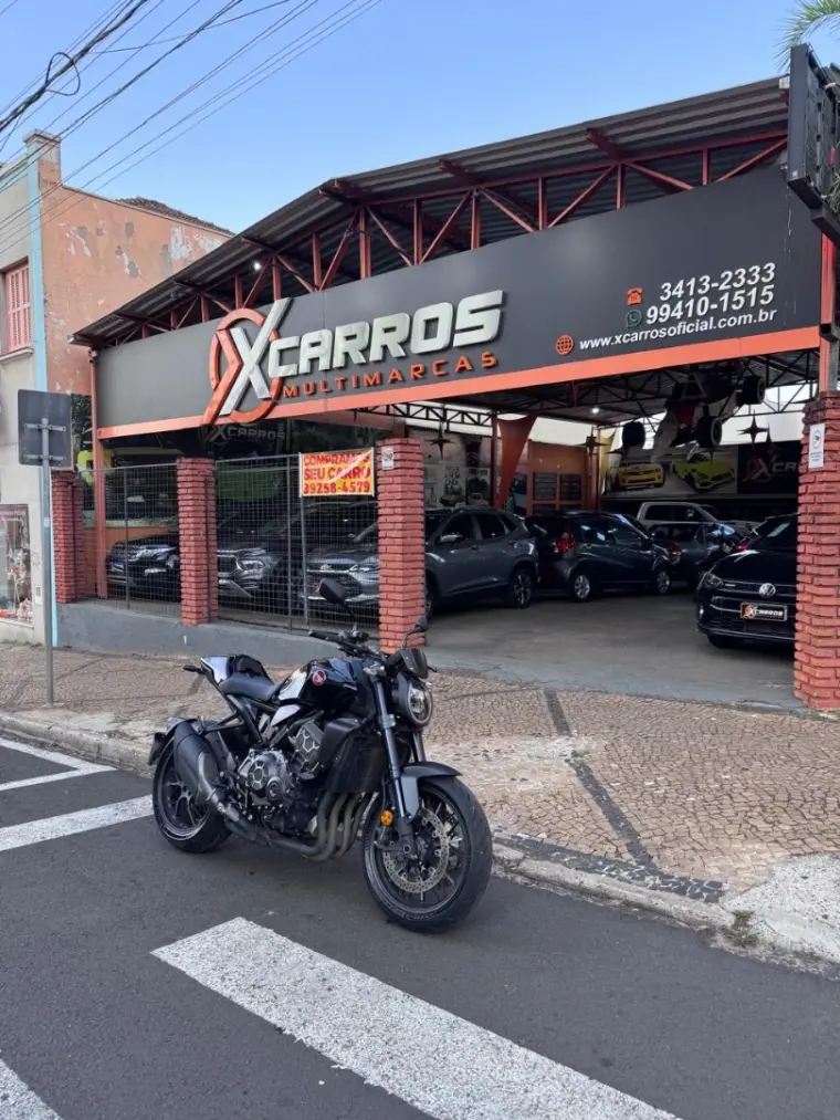 HONDA CB 1000 R - Foto