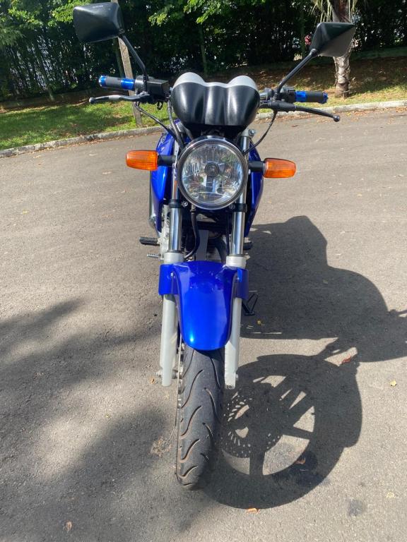 HONDA CB 250 F Twister - Foto