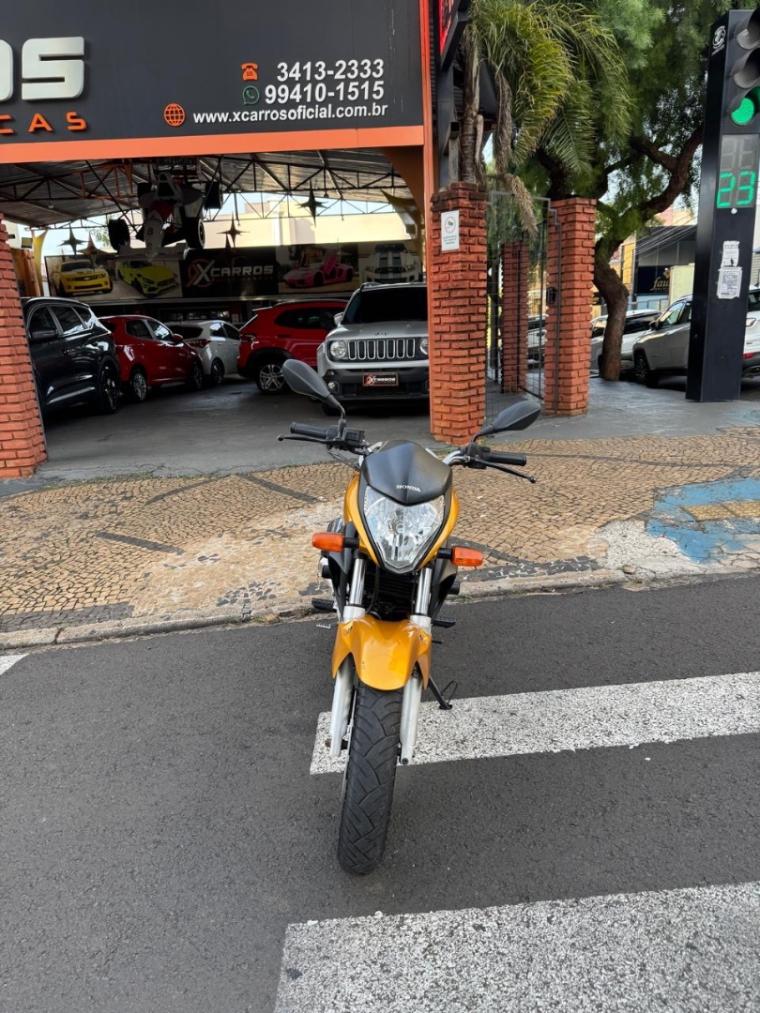 HONDA CB 300 R - Foto