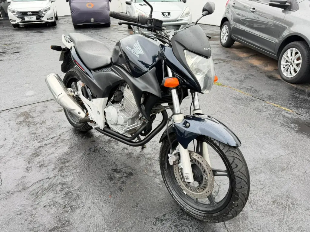 HONDA CB 300 R