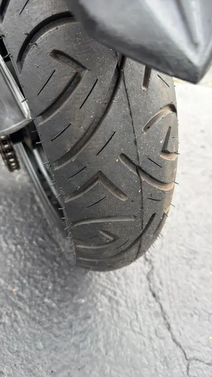 HONDA CB 300 R - Foto