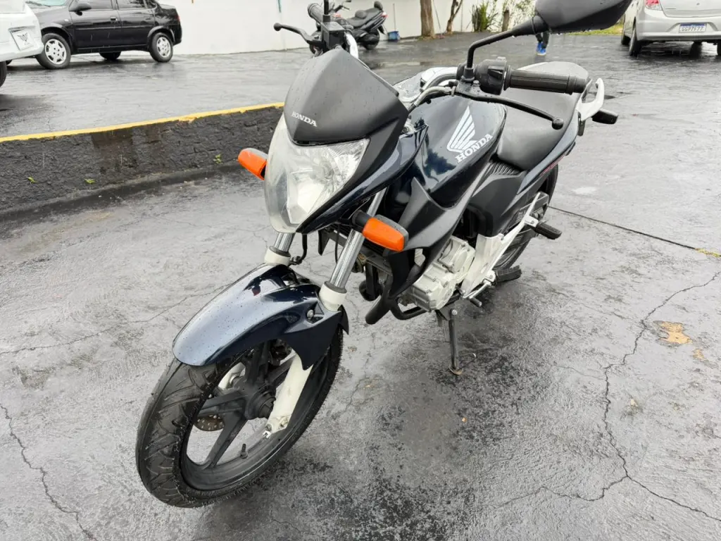 HONDA CB 300 R - Foto