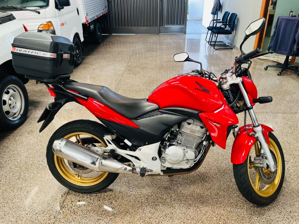HONDA CB 300 R - Foto