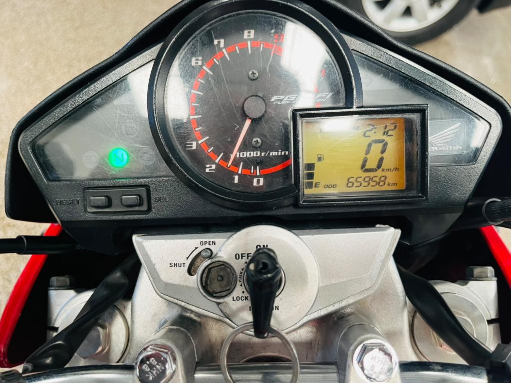 HONDA CB 300 R - Foto