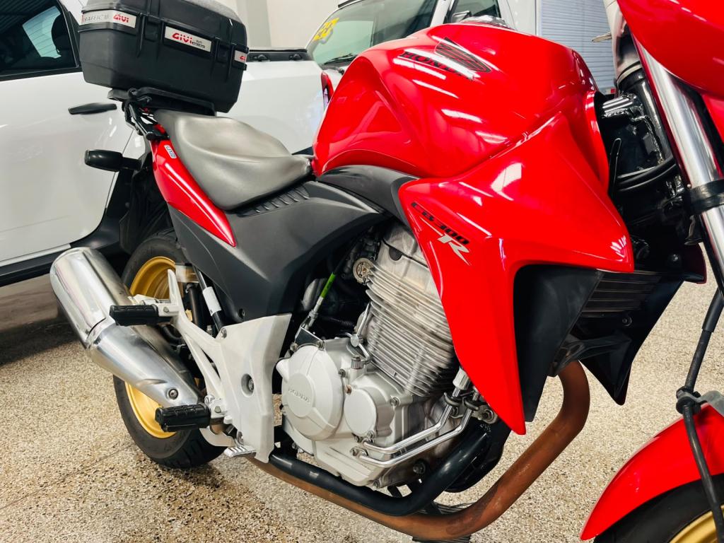 HONDA CB 300 R - Foto