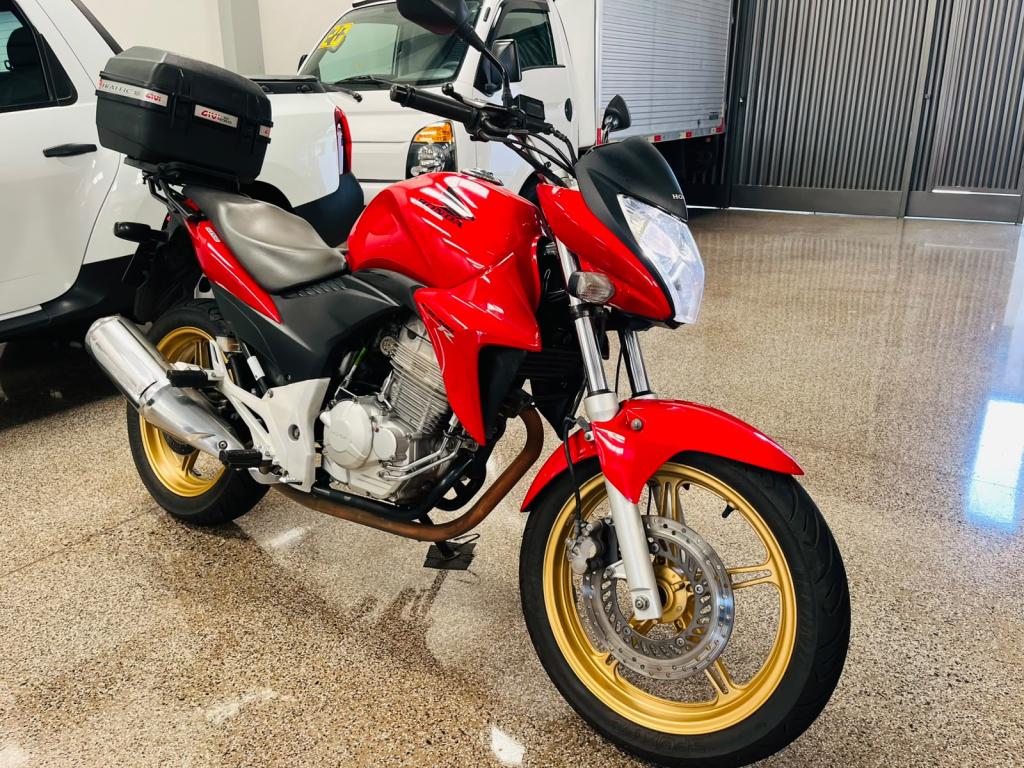 HONDA CB 300 R - Foto