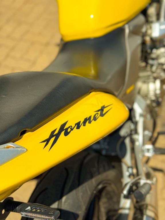 HONDA CB 600 F HORNET - Foto