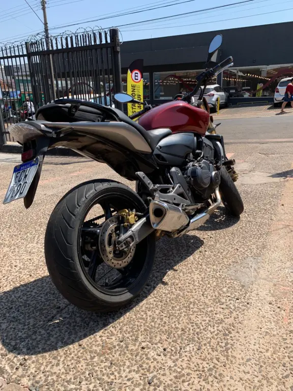 HONDA CB 600 F HORNET - Foto