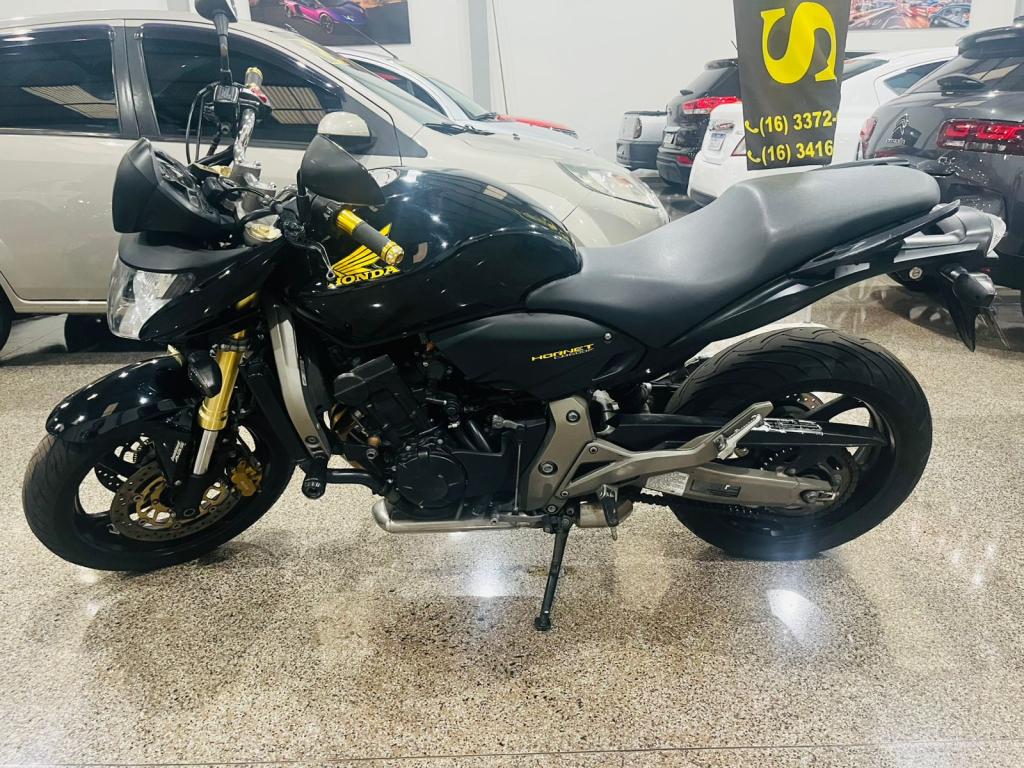 HONDA CB 600 F HORNET - Foto