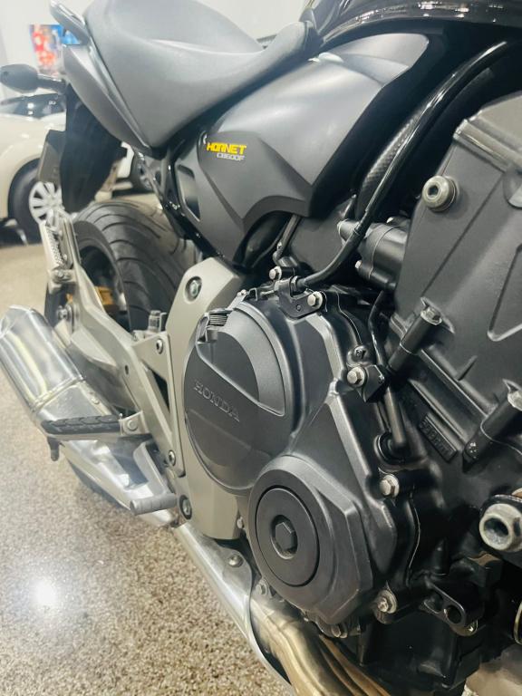 HONDA CB 600 F HORNET - Foto