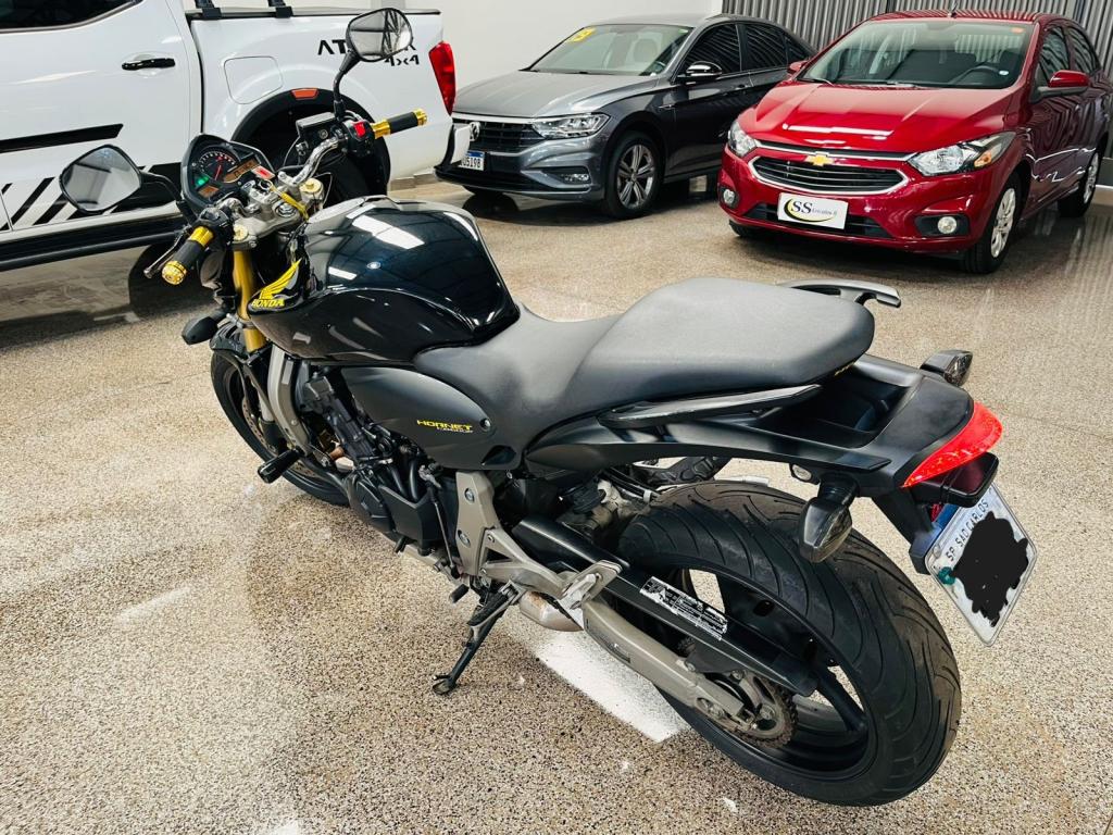 HONDA CB 600 F HORNET - Foto