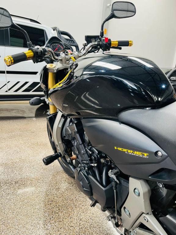 HONDA CB 600 F HORNET - Foto