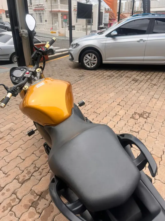 HONDA CB 600 F HORNET - Foto