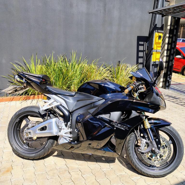 HONDA CBR 600 RR