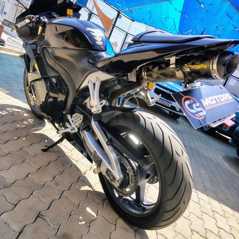 HONDA CBR 600 RR - Foto