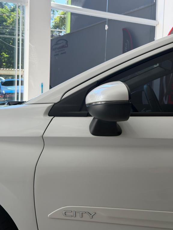 HONDA City Hatch - Foto