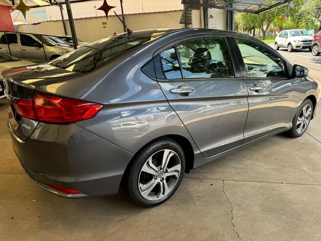 HONDA City Sedan - Foto