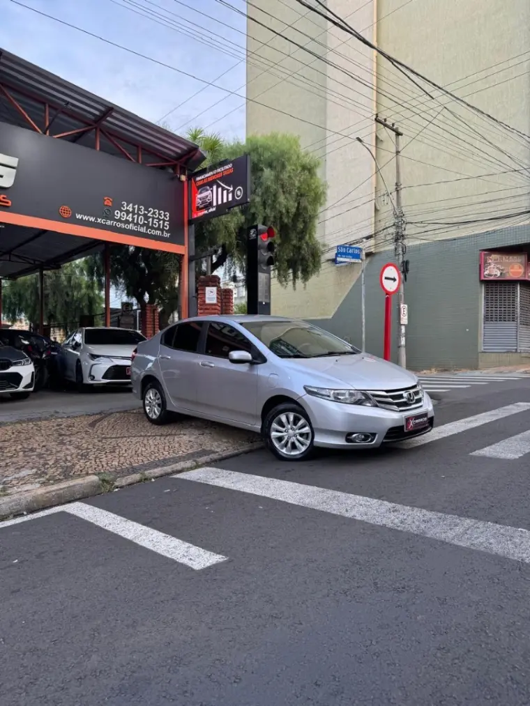HONDA City Sedan - Foto