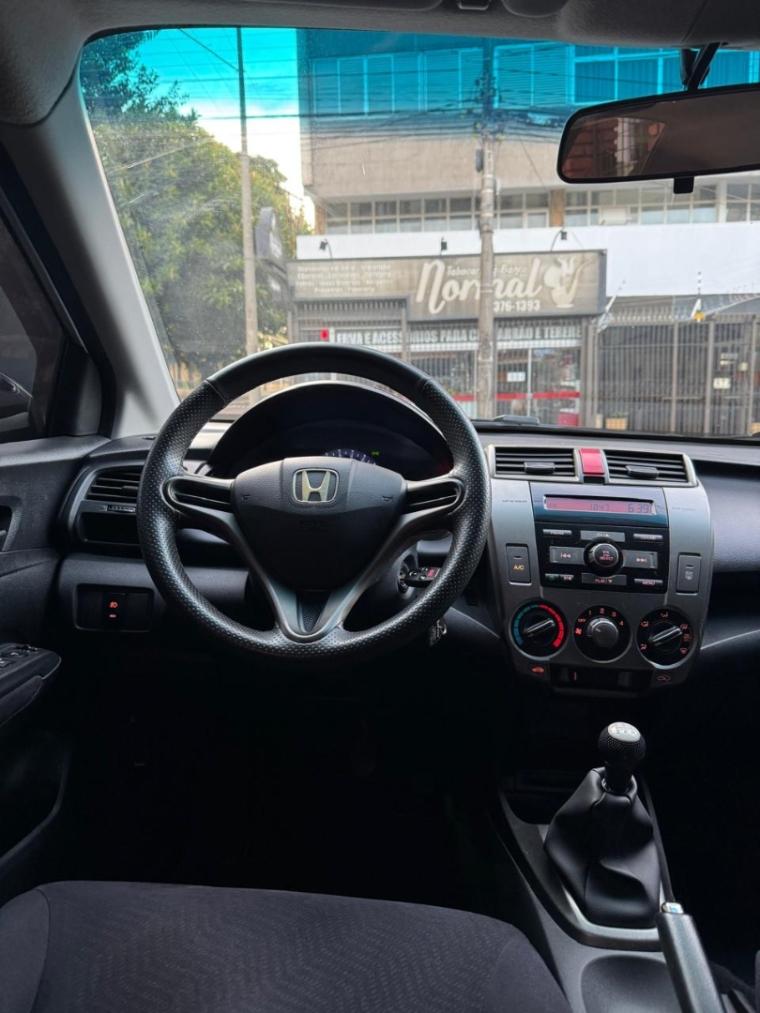 HONDA City Sedan - Foto
