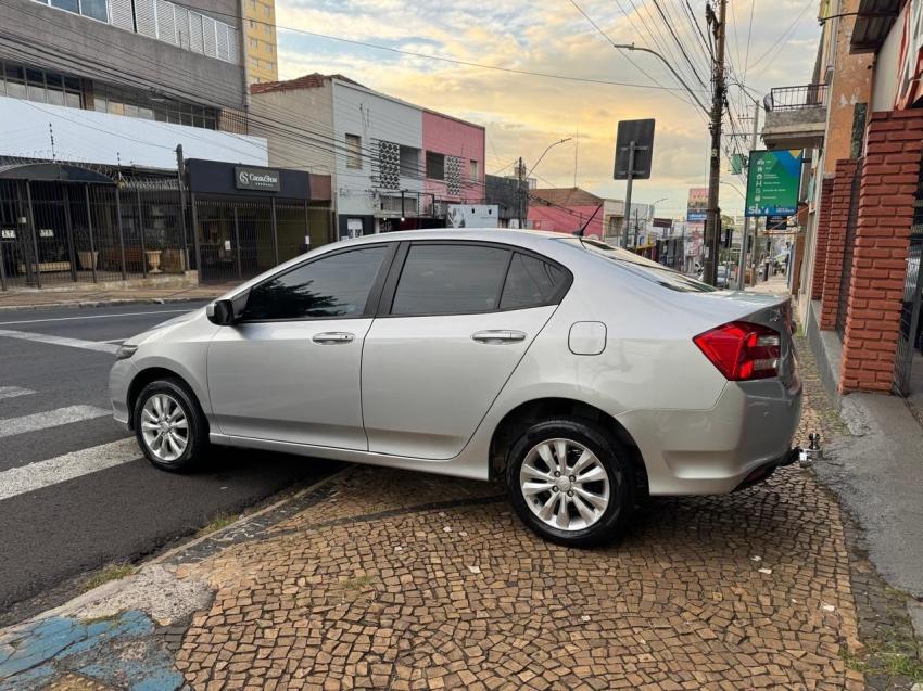 HONDA City Sedan - Foto