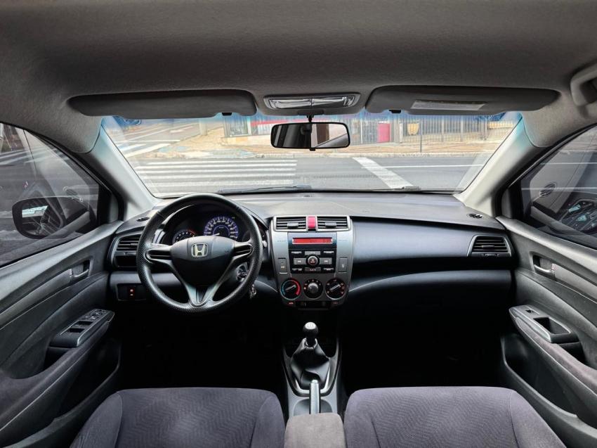 HONDA City Sedan - Foto