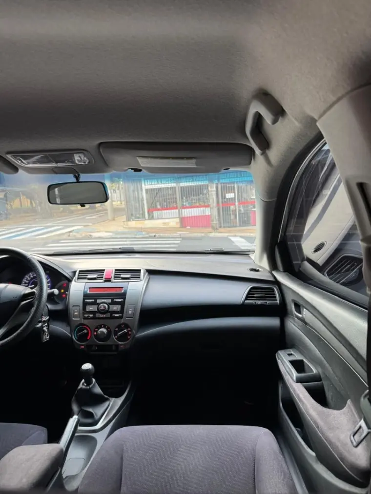 HONDA City Sedan - Foto