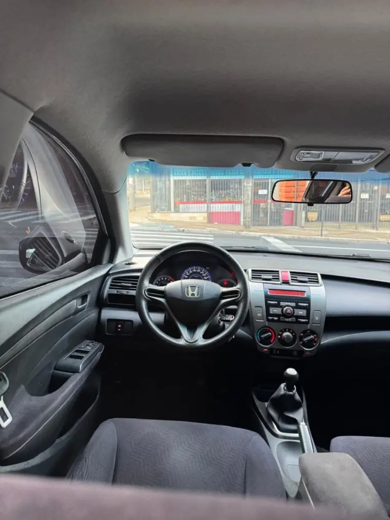 HONDA City Sedan - Foto