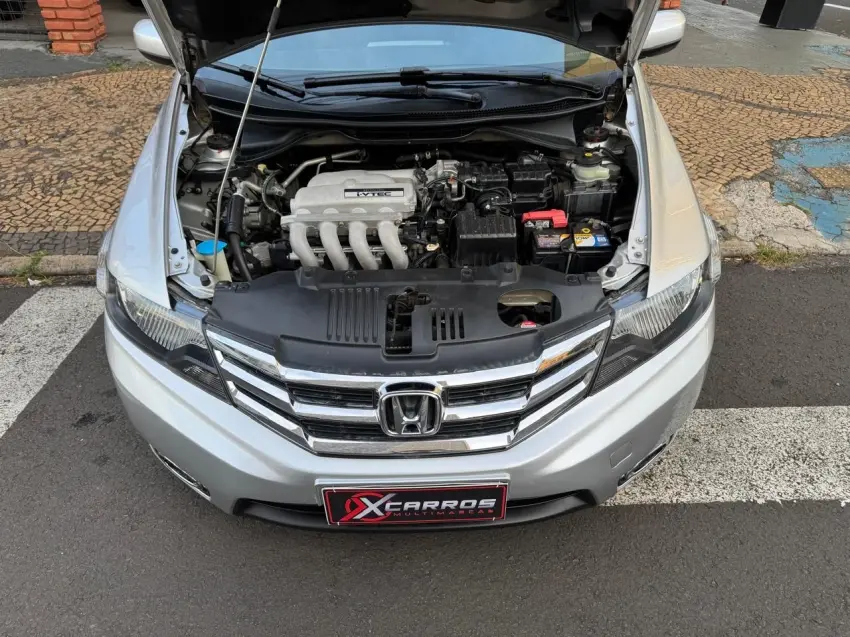 HONDA City Sedan - Foto