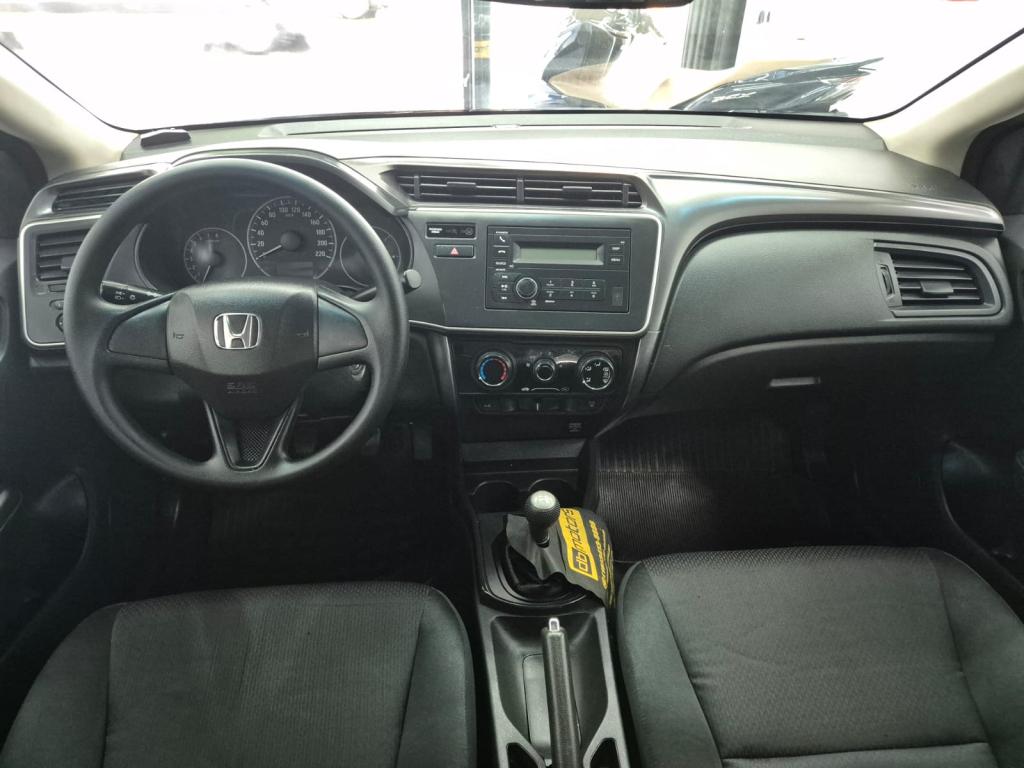 HONDA City Sedan - Foto