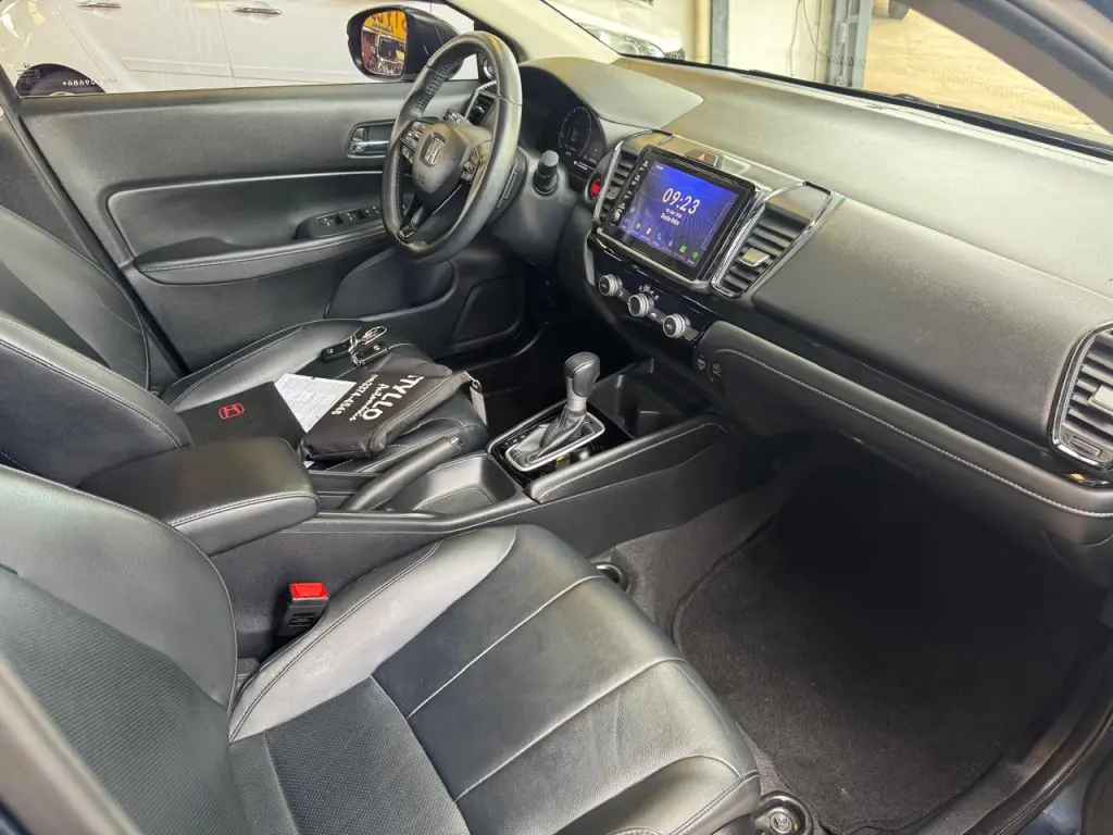 HONDA City Sedan - Foto