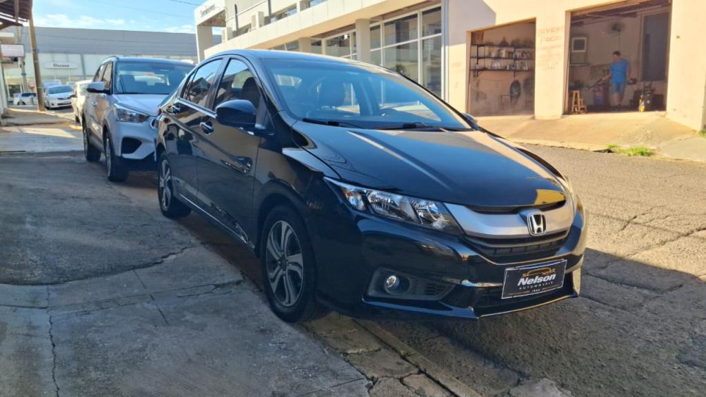 HONDA City Sedan - Foto