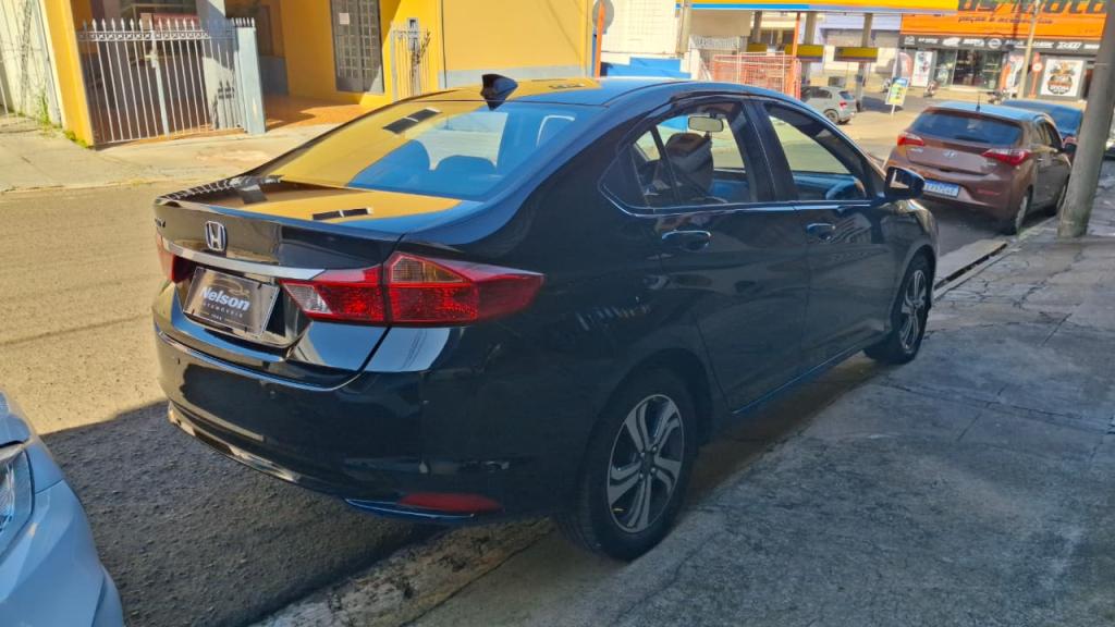 HONDA City Sedan - Foto