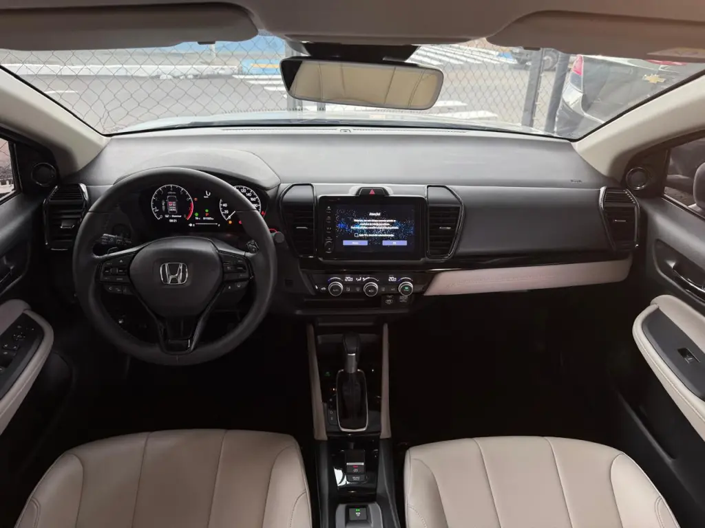 HONDA City Sedan - Foto