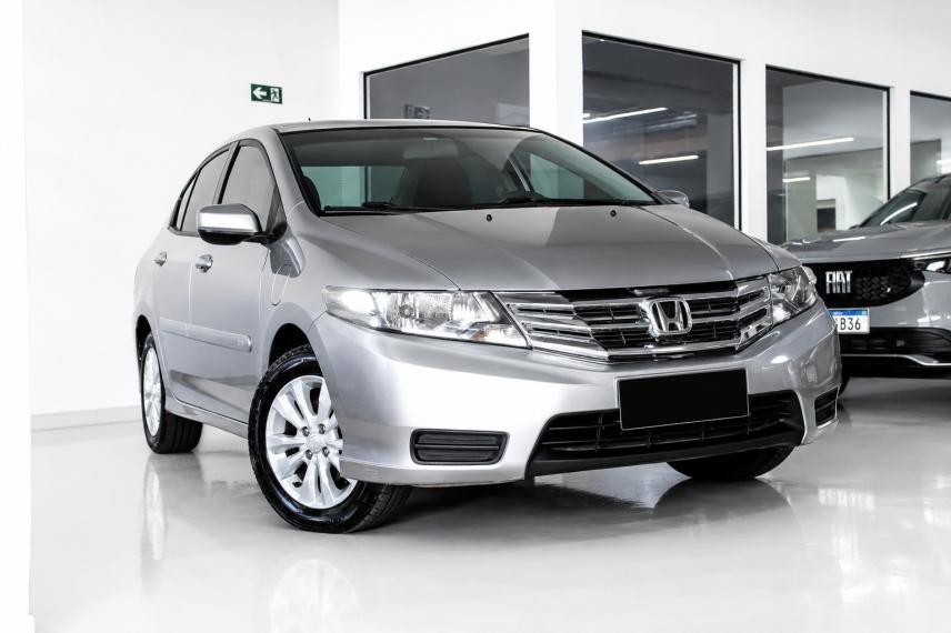 HONDA City Sedan - Foto