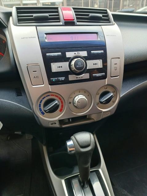 HONDA City Sedan - Foto