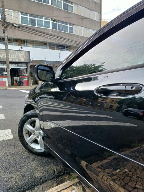 HONDA City Sedan - Foto