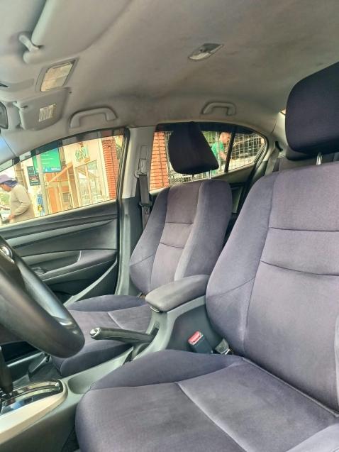 HONDA City Sedan - Foto