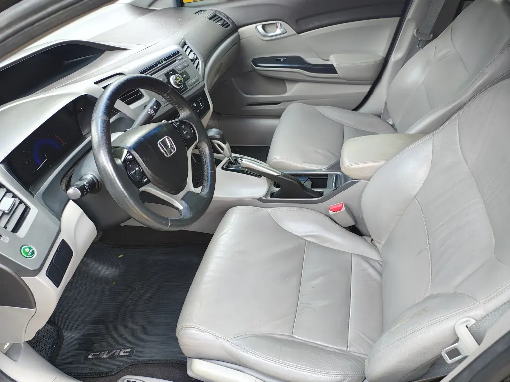 HONDA Civic - Foto