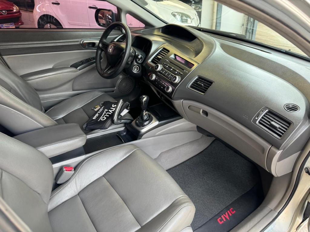 HONDA Civic - Foto