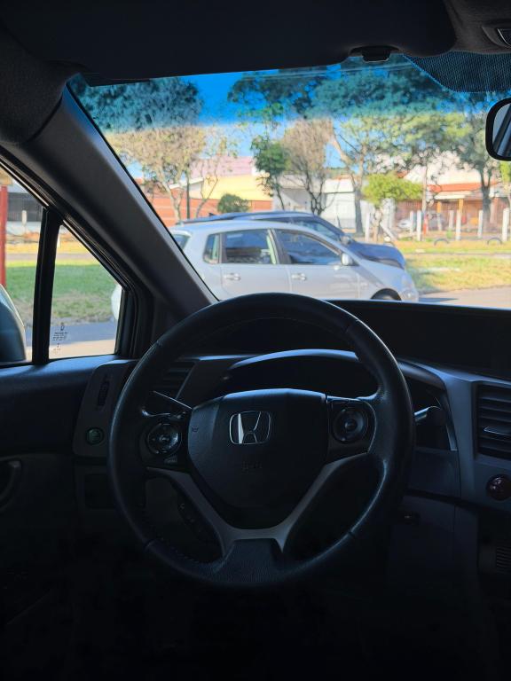 HONDA Civic - Foto