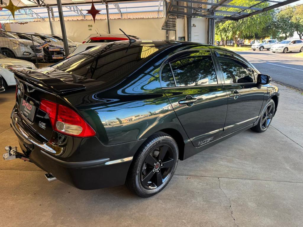 HONDA Civic - Foto