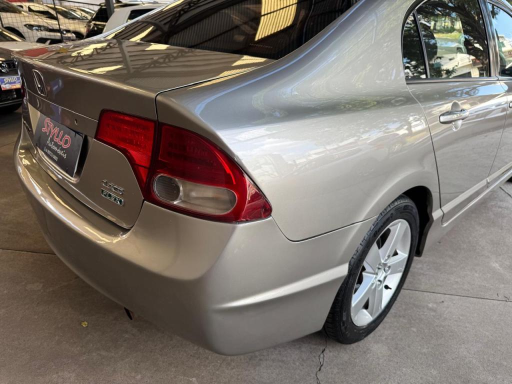 HONDA Civic - Foto