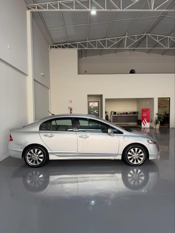 HONDA Civic - Foto
