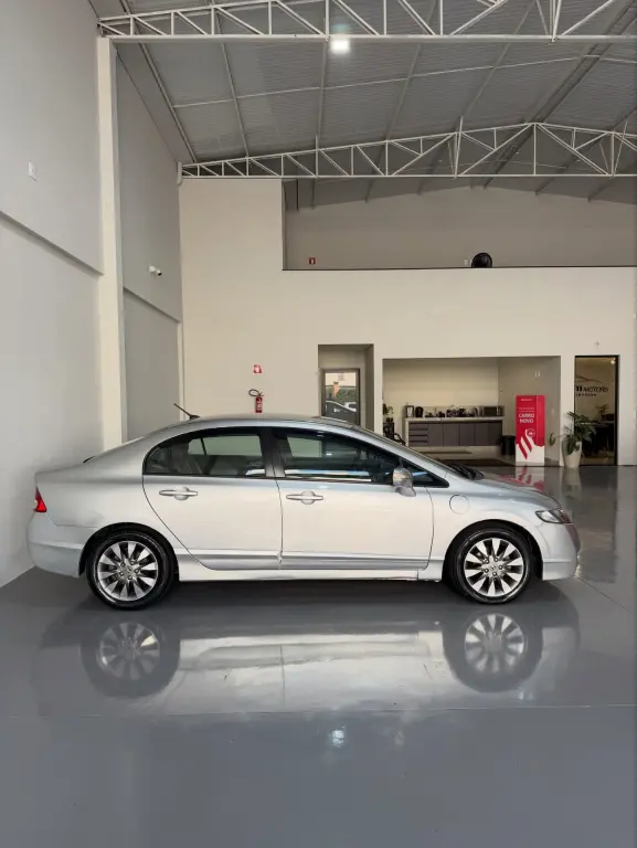 HONDA Civic - Foto